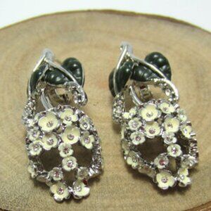 VIVIENNE Westwood flower skull earrings